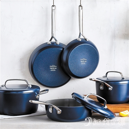 安諾特的GP5系列榮獲紅點(diǎn)設(shè)計(jì)大獎(jiǎng)、日本優(yōu)良設(shè)計(jì)獎(jiǎng)、德國(guó)設(shè)計(jì)獎(jiǎng)、歐洲設(shè)計(jì)大獎(jiǎng)。