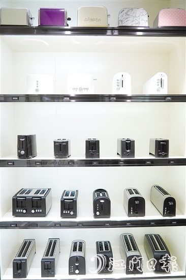 嘉威科技的多士爐系列可以細(xì)分為150多種產(chǎn)品，滿(mǎn)足不同需求。