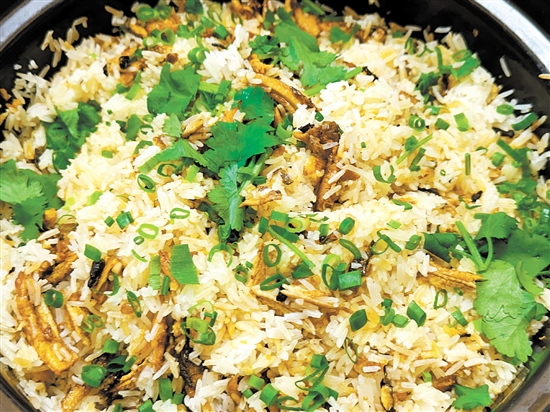 臺山黃鱔飯口感松軟，味道鮮美。