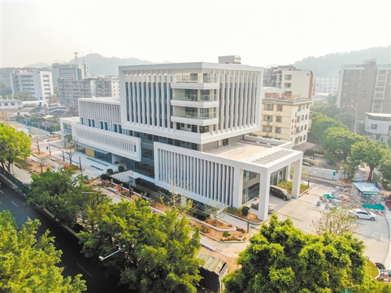 江海區(qū)衛(wèi)生健康局將為人民群眾提供更加優(yōu)質(zhì)、高效的衛(wèi)生健康服務(wù)。