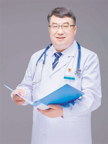 馬春成：江門(mén)市五邑中醫(yī)院感染性疾病科主任