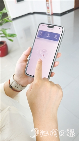 市民體驗跨境支付通。