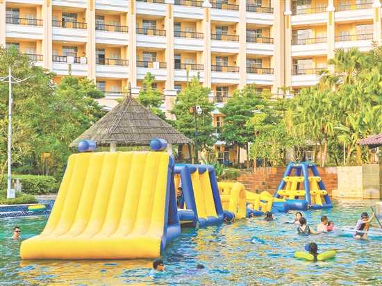 山泉灣溫泉城水上樂園。