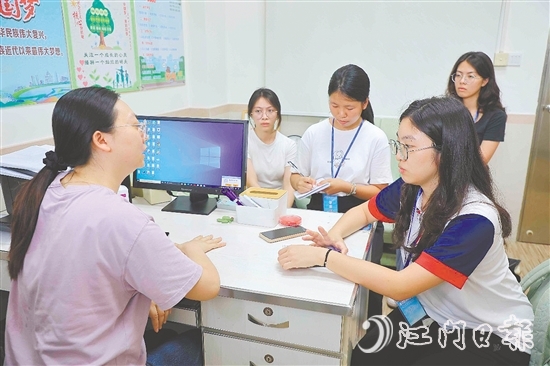 五邑大學(xué)社會(huì)實(shí)踐團(tuán)隊(duì)