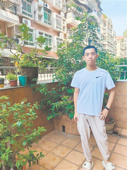 武警警官學院陳境鋒