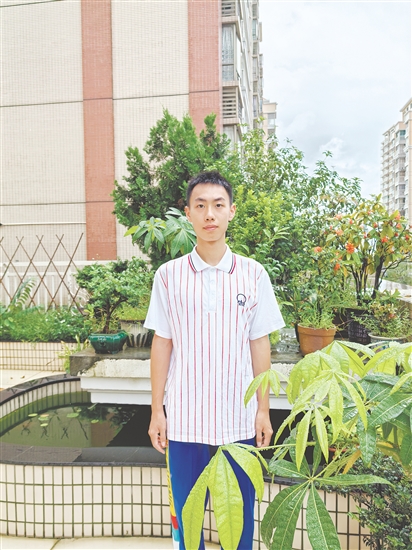 武警警官學院趙泓樂