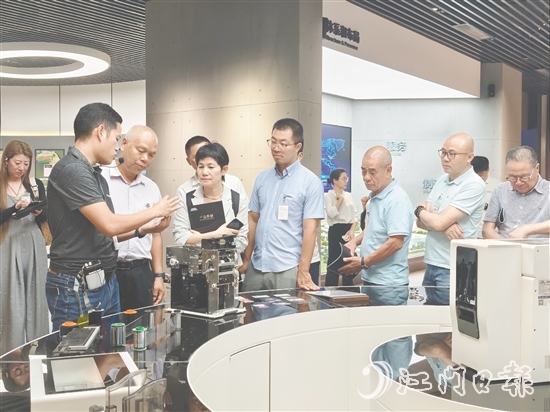 根據(jù)企業(yè)需求，江海區(qū)企業(yè)發(fā)展服務中心協(xié)助企業(yè)供應商來江?？疾?。