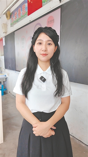 那吉鎮(zhèn)中心小學(xué)教師夏婉樺