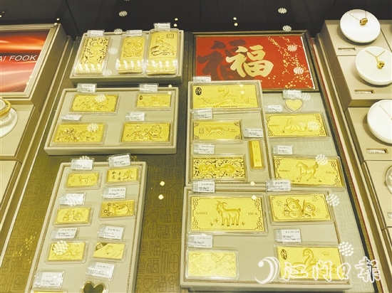 近期多家金飾品牌價(jià)格以上漲為主，部分品牌漲至年內(nèi)最高。