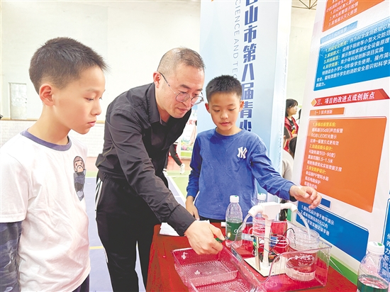 參賽作品對接生活需求、凸顯本土特色，展現(xiàn)極強的實踐價值，讓創(chuàng)新真正服務現(xiàn)實場景。