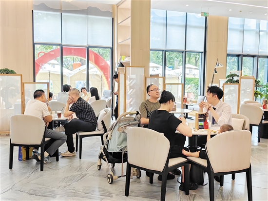 本土房企越來越受江門購房者青睞。