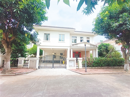 獨(dú)棟別墅自身?yè)碛忻黠@優(yōu)勢(shì)，因此溢價(jià)率高。