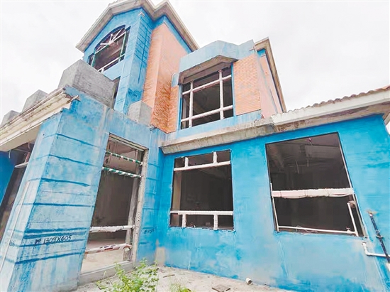 一套空置17年的別墅超770萬元成交。