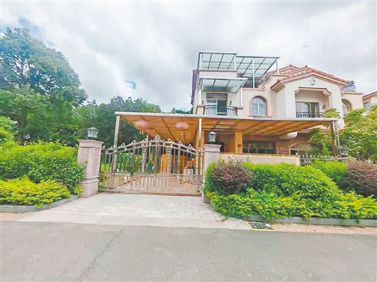 位于鶴山市址山鎮(zhèn)的一套別墅起拍總價僅78萬元。