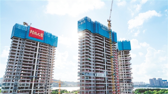 江發(fā)·天御灣頂層復式刷新江門洋房備案總價紀錄。