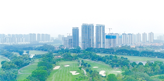 在動(dòng)工的存量住宅用地中，有多個(gè)已在銷售中的熱點(diǎn)樓盤。