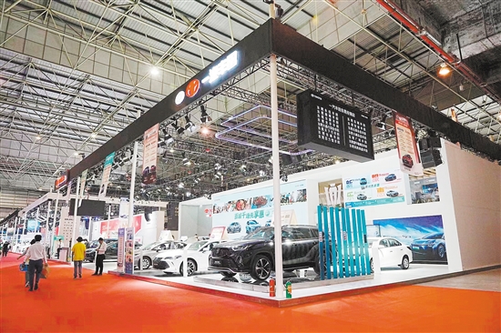 中秋國(guó)慶車展期間，一汽豐田雙層特技展具將亮相。