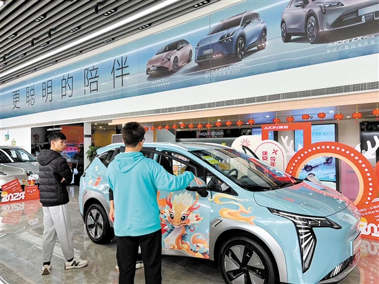 春節(jié)后期，4S店客流量提升。