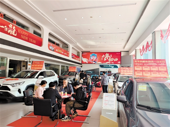 今年消費者春節(jié)前購車熱情高。